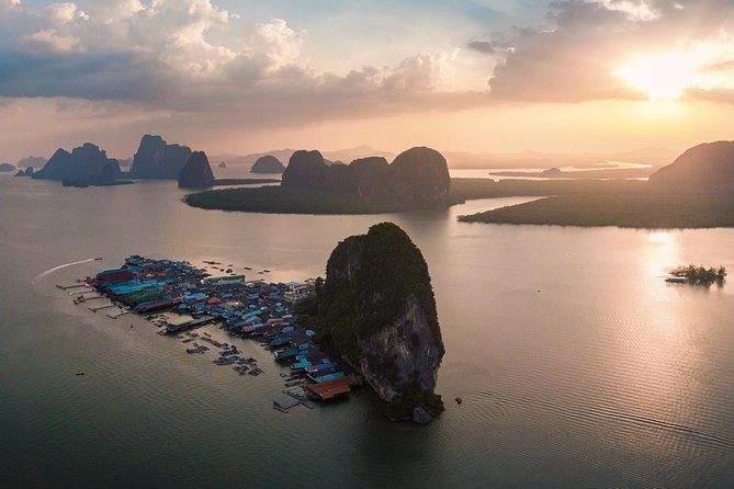 PREMIUM James Bond & Phang Nga bay & 2 Canoes - Hong Island (Koh Hong’s Lagoon) by canoe: photos with a calmer pace