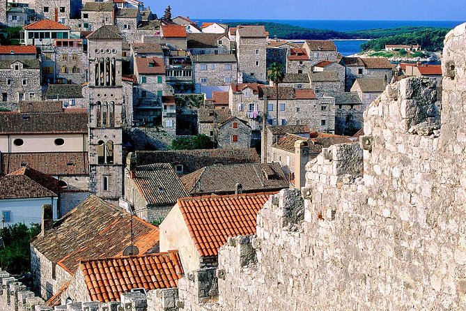 Private 3 islands Tour With Speed boat to Hvar and Pakleni islands from Trogir - What Makes the Guides and Boat Time Part of the Experience