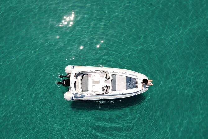 Private 7m 250hp speed boat tour Shipwreck Blue caves up to 8pax - Captain Leo and the relaxed, flexible way this tour runs