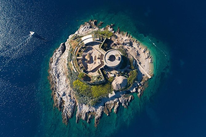 Private Boat for Large Groups: Blue Cave & Lady of the Rocks - Our Lady of the Rocks: the church rules you need before you go