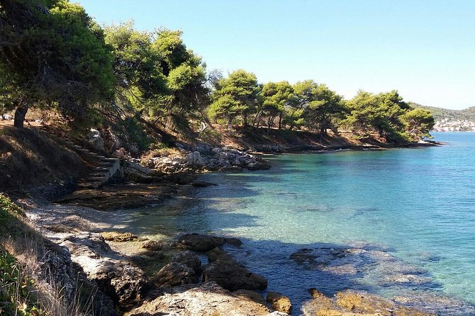 Private Half Day Speedboat tour to Zadar's Nearby Islands - Galevac: a shorter stop that still delivers water time