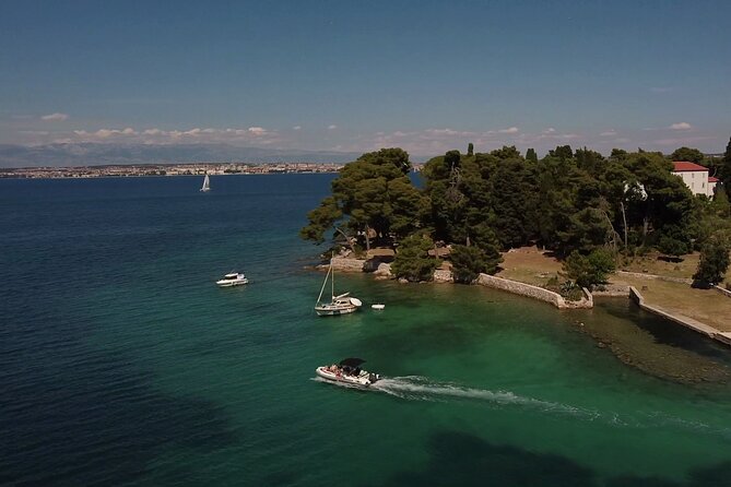 Private Half Day Speedboat tour to Zadar's Nearby Islands - Meeting at Speed Boat Zadar: getting onboard without stress