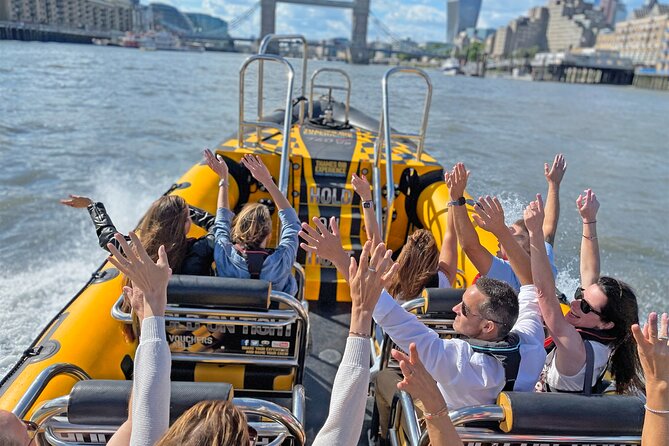 PRIVATE HIRE 45 min Speedboat Tour - Embankment/Westminster Pier - A 45-minute Thames rush from Westminster Pier
