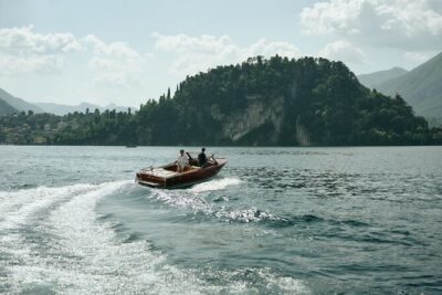 Private Lake Como Wooden Speedboat Tour with Aperitif - The aperitif onboard: when it hits and how it changes the vibe