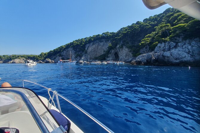 Private Local Guided Speedboat Tour in Dubrovnik Archipelago - Stop 2: Three Green Caves and a second snorkeling window