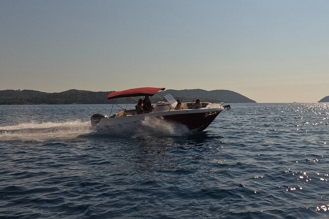 Private luxury speedboat tour-Islands, caves, beaches, snorkeling - Šipan Island: a lunch break that’s easy to customize