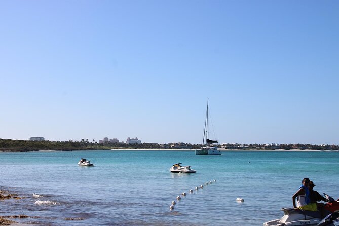 Private speed boat beach and bar hopping visiting Rose island - Rose Island and the three-island loop: how the 4 hours really work