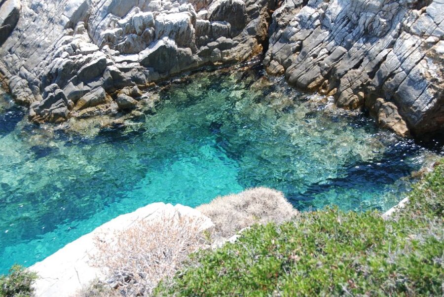 Private Speedboat Cruise to the South Coast of Sifnos Island - Kastro: Sifnos’ first capital, seen like a fortress