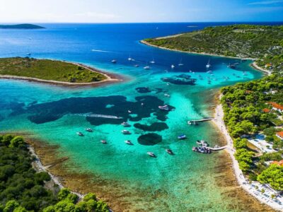 Private Speedboat Tour from Split – Blue Lagoon & Šolta - Blue Lagoon Šolta: the first swim and snorkel moment