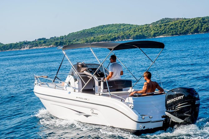 Private speedboat tour to Elaphiti Islands - On the Water With Skipper Marinero: The Real Secret Is the Flexibility