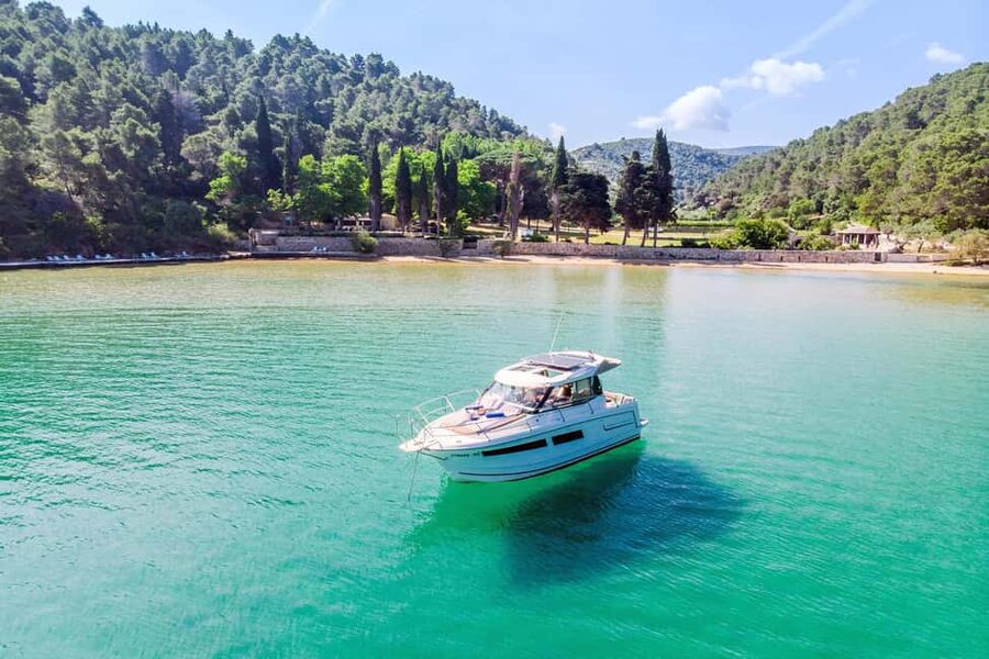 Private speedboat tours Sea Symphony - Who this speedboat tour suits best