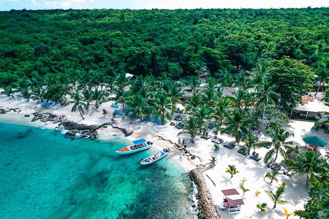 Punta Cana Speed Boat to Saona Island with Lunch & Natural Pools - Key Things to Know Before You Go