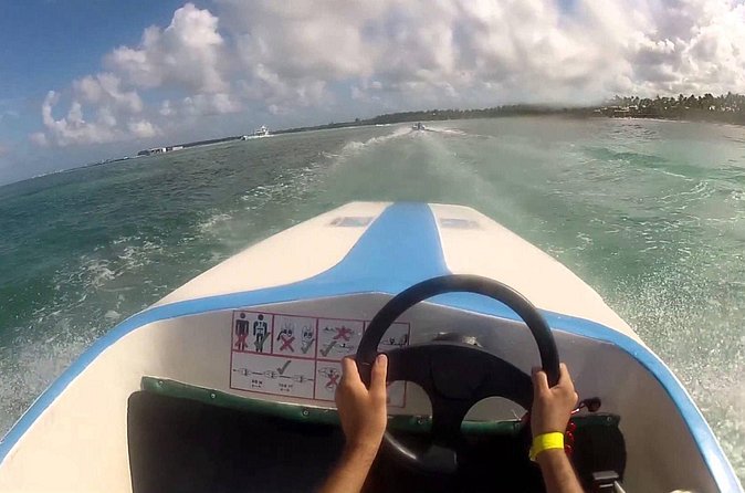 Punta Cana Speed Boat Tour and Snorkeling - Group Size and Guide Support: Why It Matters in the Water