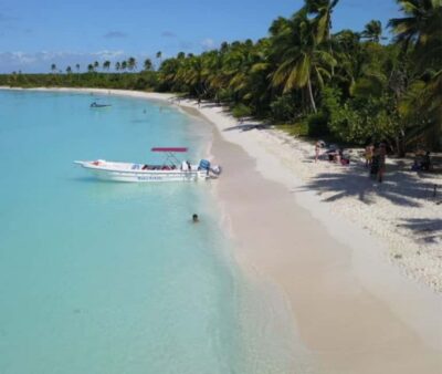 Punta Cana: VIP Private Speedboat Escape to Saona Island - Speedboat Style to Saona: Comfort and Control