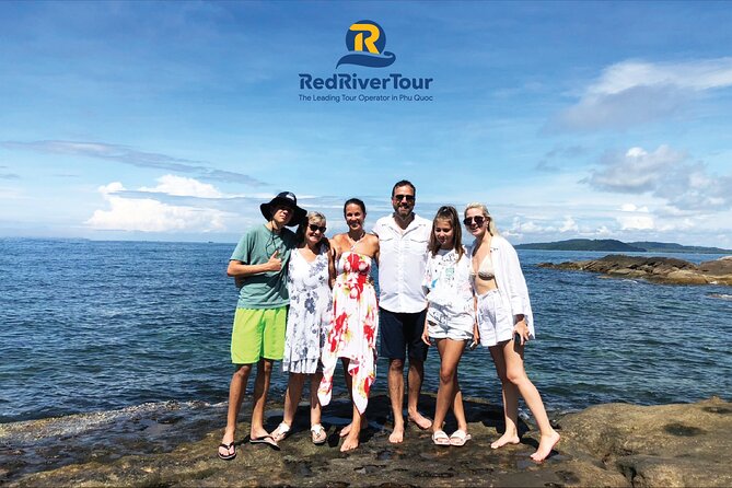 RED RIVER TOUR (Private tour): 4 ISLANDS TOUR BY SPEEDBOAT - Entering the day: the 09:00 start and the flow until 16:00