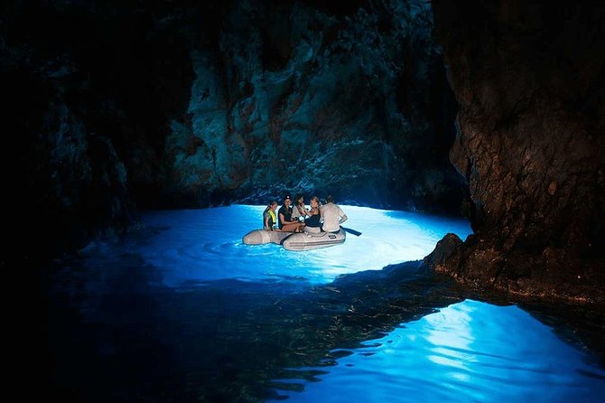Rent a Speed Boat from Split – Discover Hidden Beaches & Islands - What Your Skipper Can Do With Your Preferences