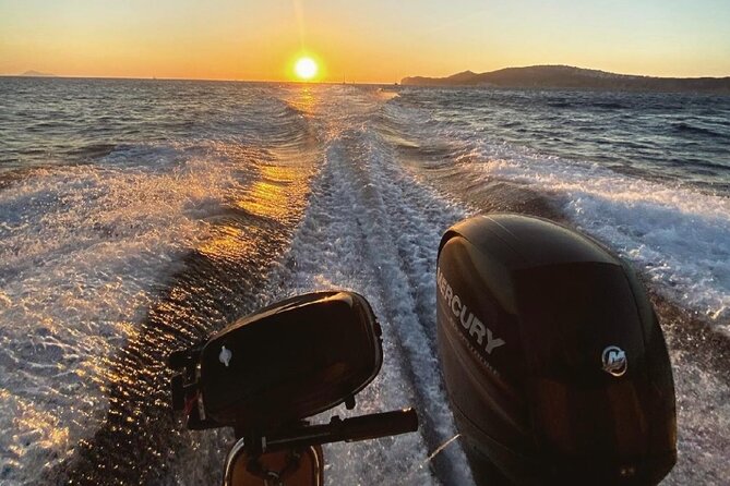 Rent a SpeedBoat in Santorini with License or Skippered - Price and value: what you’re really paying for