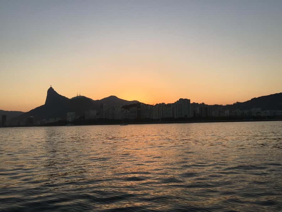 Rio de Janeiro: SpeedBoat Tour - Sunset with Beer - Arpoador, Adão Beach, and the Little Detours You’ll Notice