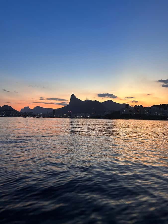 Rio de Janeiro: SpeedBoat Tour - Sunset with Beer - The First Cruising Segment: Sugarloaf From a Fresh Angle