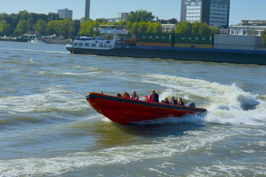 Rotterdam: Private Maas River Speedboat Cruise - Fast, private, and built for port views