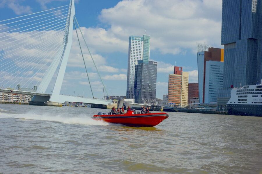 Rotterdam: Private Maas River Speedboat Cruise - Container ship moments: seeing the port up close