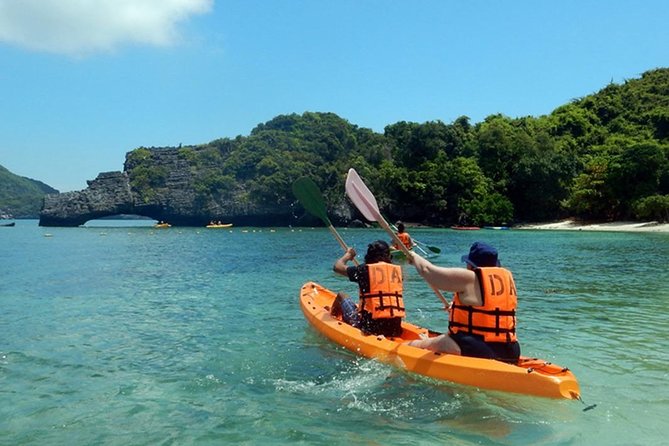 Samui Boat Charter, Private Speedboat Charter, Angthong National Marine Park - Mini James Bond Island photo stop and why it’s timed right