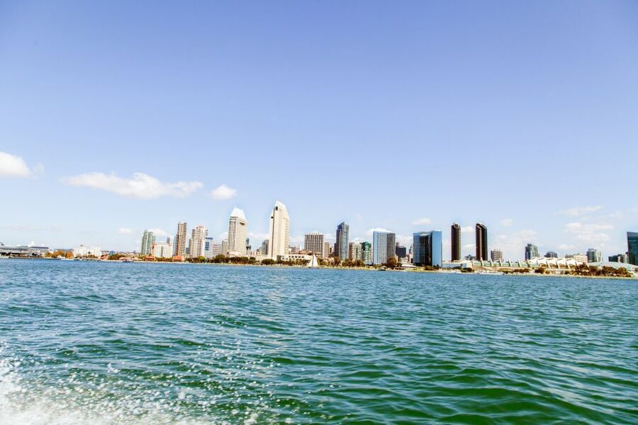 San Diego: Drive Your Own Speed Boat 2-Hour Tour - Key highlights you’ll actually feel on the ride