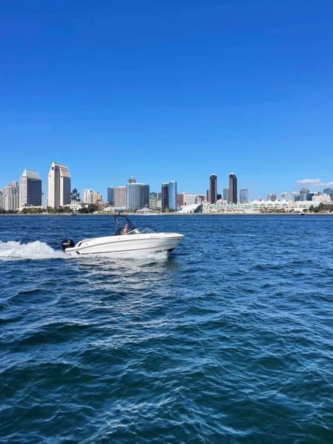 San Diego: Speed Boat Rental in San Diego Bay - Choose 1, 2, 3, or 4 Hours: Picking the Right Amount of Water Time