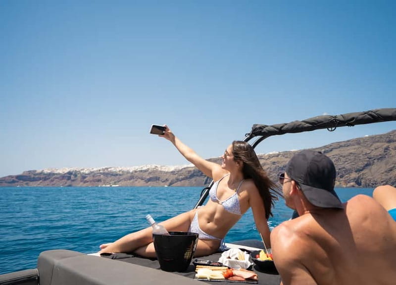 Santorini: half day exclusive speedboat cruise - The 4-hour deal: price, time, and what you actually get
