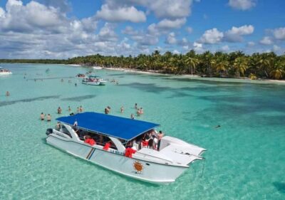Saona Island: Catamaran/Speedboat Tour to a Dream Beach - Speedboat time and bus rides: the practical bits that affect your comfort