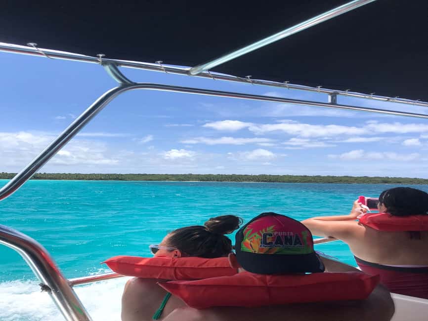 Saona Island Tour All Inclusive Speedboat and Catamaran - Saona Island time (2 hours): swimming, strolling, lunch, and picture chances