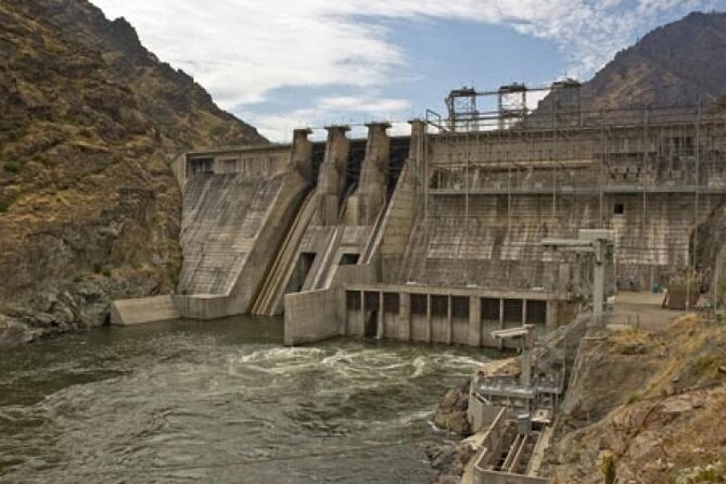 Scenic Jet Boat Tour through Hells Canyon - Small-Group Feel, Big-Canyon Energy