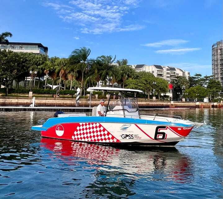 Singapore: Southern Island Speedboat Tour - City views from the straits: the “instant wow” factor