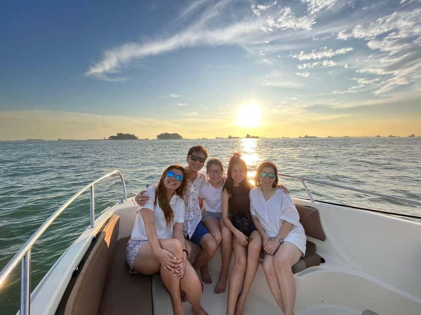 Singapore Southern Islands Thrill & Chill Speedboat Ride - Getting to Cove Ave and Your Sentosa Cove Start Point