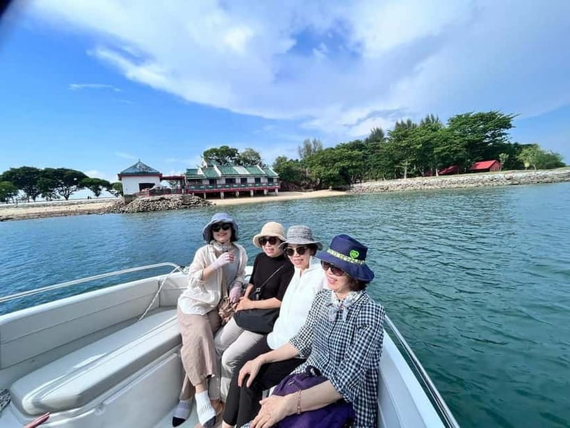 Singapore Southern Islands Thrill & Chill Speedboat Ride - Captain Stories and Photo Moments: How to Make It Instantly Better