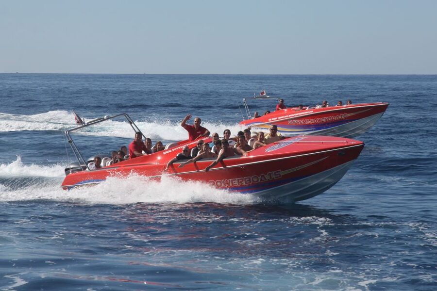 Sliema: Comino Blue Lagoon Powerboat Tour with Comino Caves - Blue Lagoon time: your 4 hours of swimming and snorkeling (plus the crowd reality)