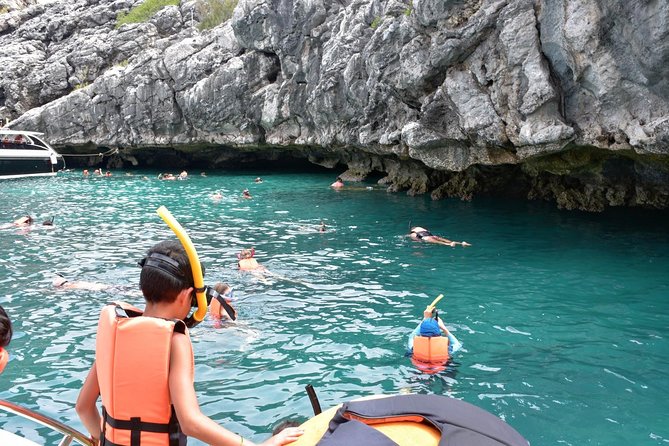 Snorkel and Kayak Tour to Angthong Marine Park by Speedboat from Koh Samui - Ko Mae Ko and the kayak/view combo: paddling plus possible stairs