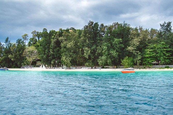Snorkeling Tour to 4 Islands(Emerald Cave) From Koh Lanta by Speedboat - The practical packing list for a 7–8 hour island day