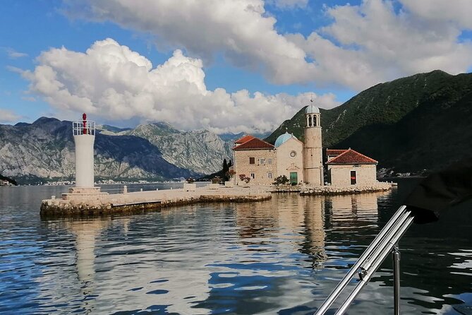 Speed Boat 3-Hour Guided Tour at the Blue Cave - Price and logistics: how $378.46 per group can work out