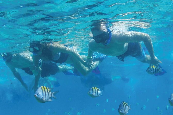 Speedboat Excursion: Thrilling Drive & Snorkel in Cancun Lagoon! - Group size and the small details that make it feel personal