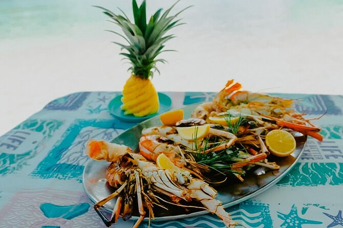 Speedboat Ile aux Cerfs + GRSE Waterfall, BBQ and Bar - BBQ lunch on the beach (with drinks): why this matters for value