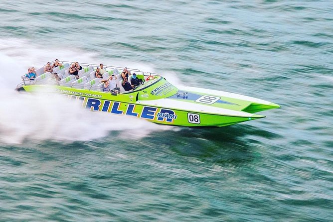 Speedboat Sightseeing Adventure of Miami - What to Wear and Bring: How to Stay Comfortable in Sea Spray