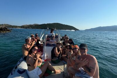 Speedboat Tour Swimming in the Five Island of Ksamil - Stop 1 at Ksamil’s tiny islands: 30 minutes to see a lot