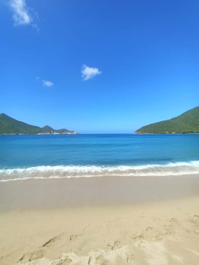 SPEEDBOAT TOUR TO TAYRONA CRISTAL BEACH - Pickup, timing, and how to avoid the day going sideways