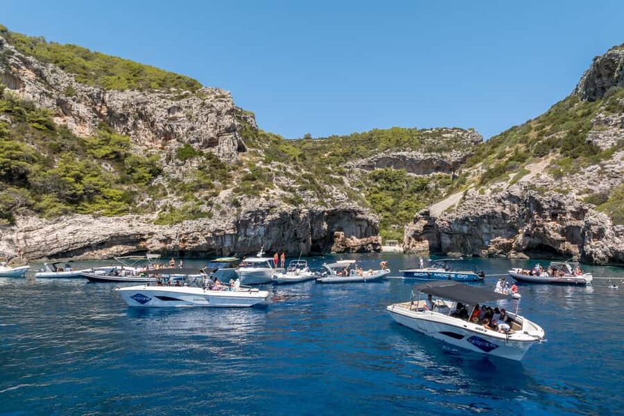 Split: Blue Cave & Hvar Small-Group Speedboat Tour - Hvar free time: old town wandering plus fortress views