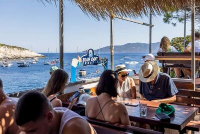 Split: Blue Cave, Vis and Hvar Small Group Speedboat Tour - Biševo Blue Cave: tickets, timing, and that impossible blue glow