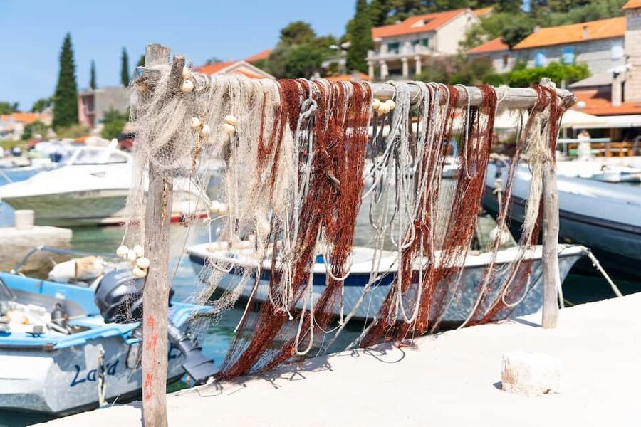 Split: Blue Lagoon, Trogir & Solta Speedboat Tour - Timing and value: what $70 buys you in a 5-hour day