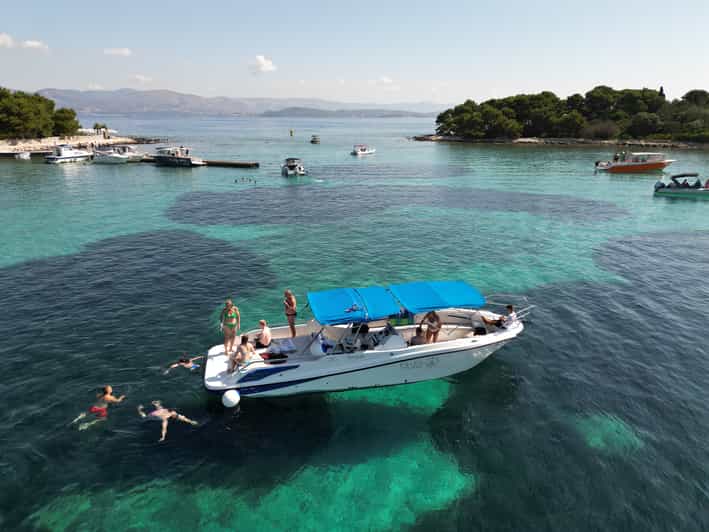 Split/Trogir: Half-Day(5 hours) 3-Island Speedboat Adventure - Duga Cove / Beach bar Borkko on Čiovo: the sandy-seabed payoff