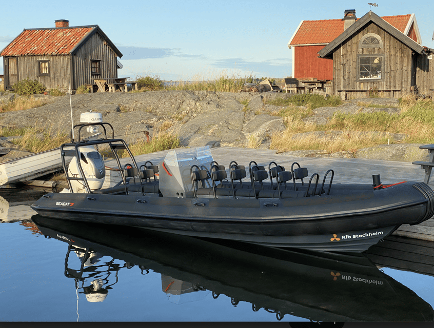 Stockholm: RIB Speed boat tour & archipelago island visit - The guided archipelago loop: why the stories matter on a speed boat