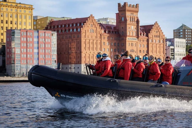 Stockholm: RIB Speed boat tour incl. island visit - The Speedboat Leg: Vaxholm Pass-By and Guided Water Views